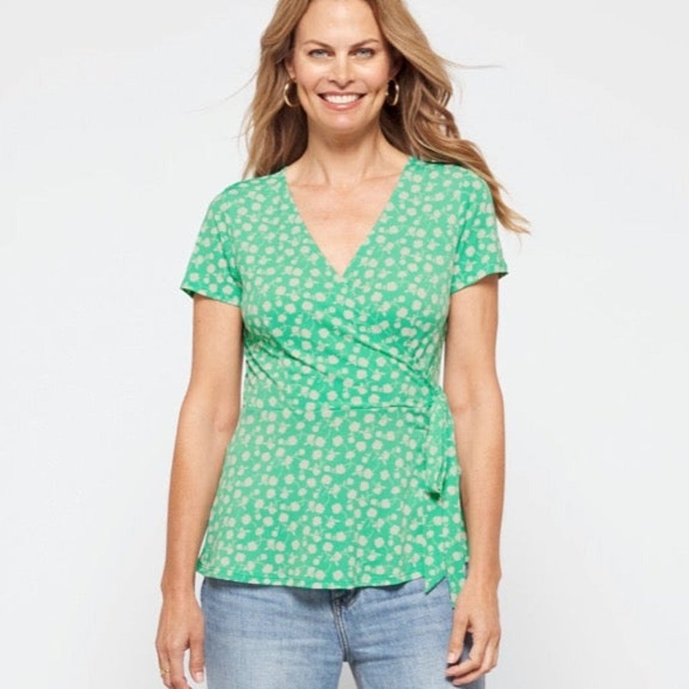 KAILEIGH Delia Surplice Knit Top Size Large Green